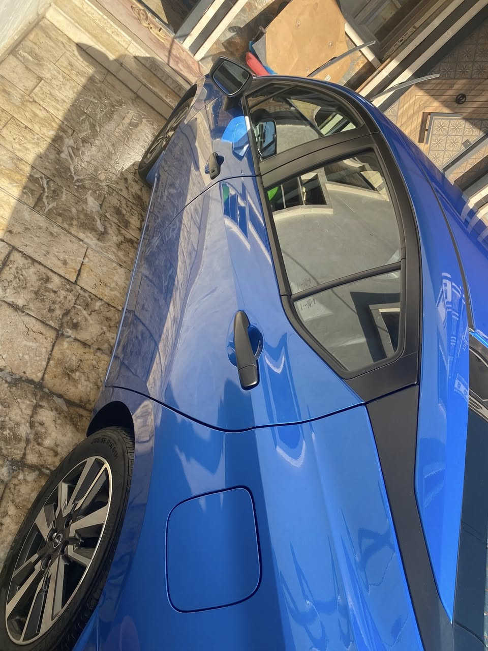 نيسان فيرسا S 2024
مواصفات امريكية
• محرك 1.6 لتر 4 سلندر بنزين
• قوة ≈122 حصان
• ناقل حركة CVT أوتوماتيك
• دفع أمامي (FWD)
• Apple CarPlay & Android Auto
• تكييف يدوي
• مقود متعدد الوظائف
• بلوتوث + USB
• نظام مكابح طوارئ
• مراقبة ضغط الإطارات
• نظام تثبيت سرعة (Cruise Control)
• حساسات خلفية
• نظام مساعدة صعود المرتفعات
• ماشي: 27000مايل
• ضرر: جاملغ وبنيد بدون دواخل
• سعر: 14000$ وبي مجال
• عنوان، بغداد
• للمزيد من المعلومات الرجاء اتصال علي رقم التالي:
• ⁠***********
