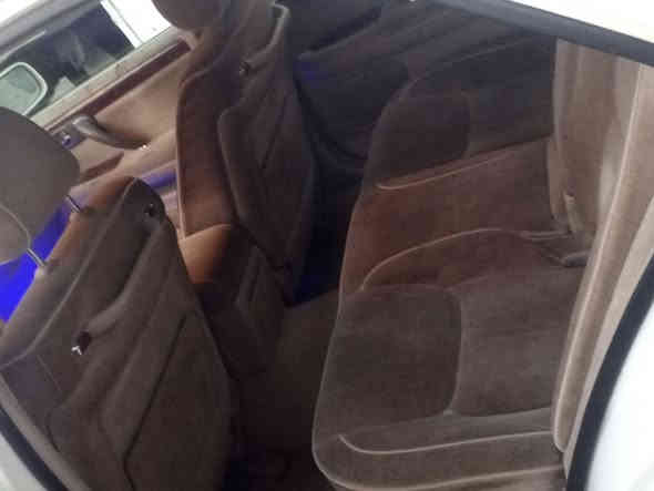 سلام عليكم شباب ملكه موديل 2005 رقم (صلاح دين) كفاله عامه معه  أوليات سياره مالك موجود سنويه الماني متعهد بكلشي ماعده دفع الكمرك قير مدفوع/*********** --*********** سعر 90ورقه
