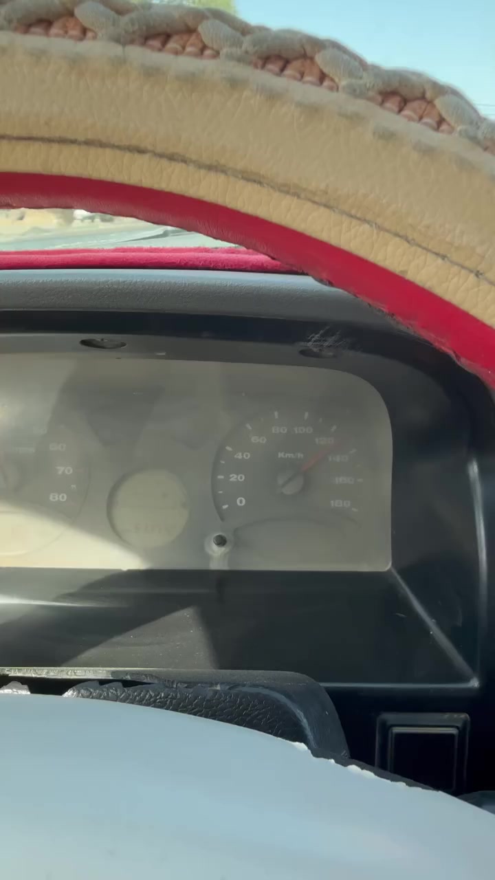 السلام عليكم سايبه ٢٠١٣ للبيع رقم ميسان بسمي سياره صالي سبوع من داورته وصفرته وهزته ل٢٠٢٦ سنويه ل٢٠٣١
السياره كير ومكينه وحداديه وشواصي مكفولات 
باتري جديد دوشمهً جديده لايت زنون شمسي نشره تخم تاير 
سياره جاهزه عل  آخر حبابه كل نقص مابيه فقط بس بيه خيسات  نقص سمكره فقط السعر ٢٤ $ وبيه مجال بسيط  
المكان الديوانيه دغاره *********** متواجد عل واتساب وتصال خط فقط
