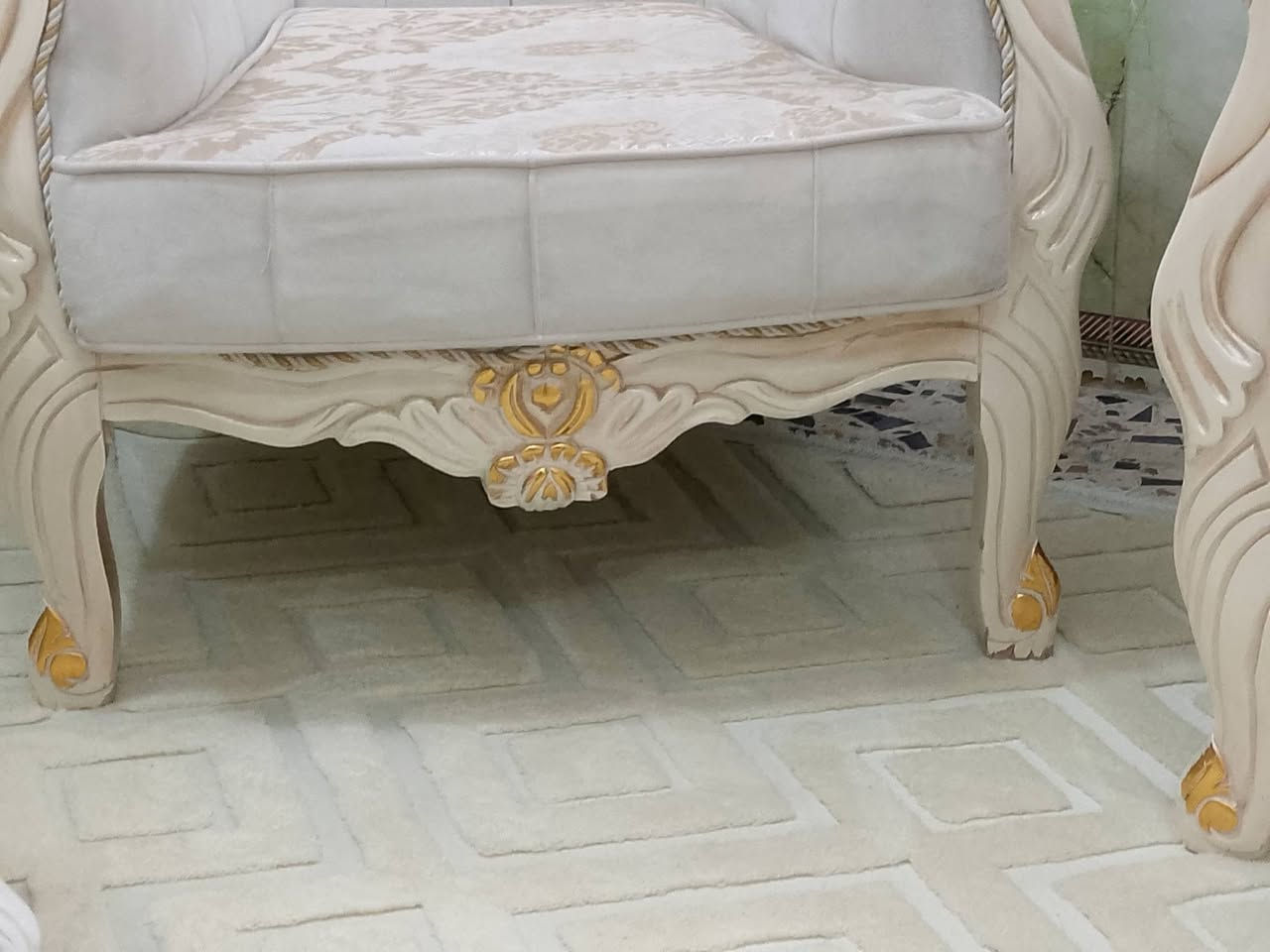 تخم تركي ملكي عشر مقاعد مكانه بلديات الشراي يتصل على هذا الرقم بس الشراي السعر 900 ***********
