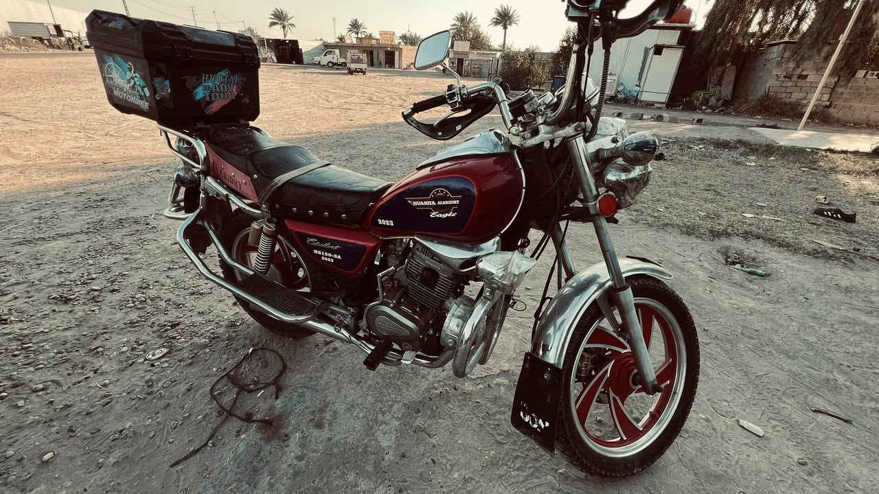 سلام عليكم جوندا 2023 دراجة اصولية مدفوع كمرك بس ترقم 
سعر 900 وبيها مجال دراجة  كلش حلوة ومرتبة المحرك ما مفتوح بي برغي كهربأيات تخبل.   ‭0783 810 9561‬
