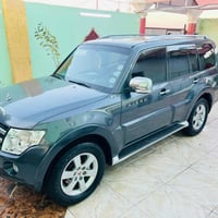 باجيرو • ٢٠٠٨ • فول مواصفات