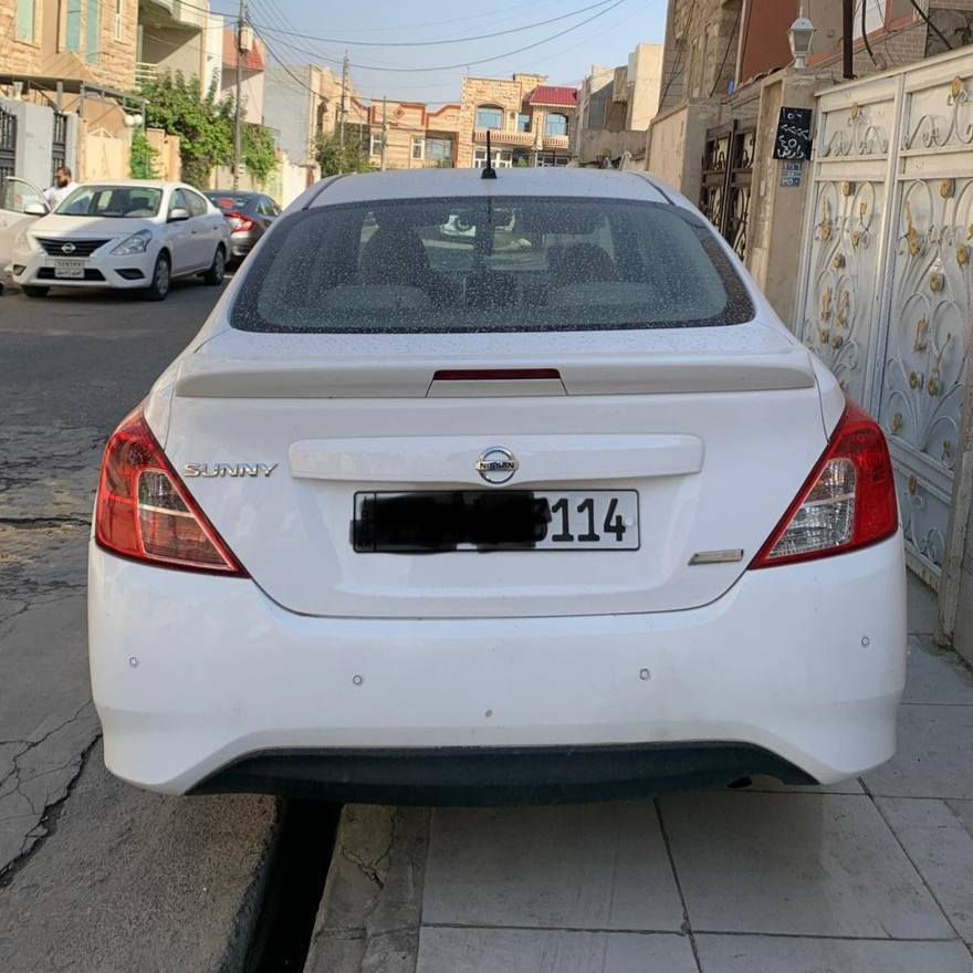 نیسان سەنی لاکشمیبای 2016
ڕەقەم و سەنەوی تازەیە 
هیچ مەسرەفێکی تێدا نییە 
سەیارەکە بێ بۆیاخە 
جەمپەکی زۆر خەفیفی پشتی هەیە بەبی ناوەوە
دوو بست کارتی هەیە
ماباقی هەموو گیانی بەشەرت 

سعر: لە کۆمێنت داوای بکە ڕاستەوخۆ بۆت دێت 🤖 

گێڕ و مەکینەی بەشەرت 
هیچ کێشەیەکی تێدا نییە 

ژمارەی مۆبایل 
***********
وەتسئاپ
