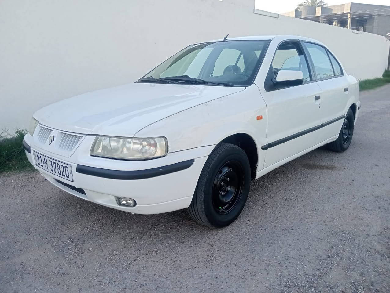 سلام عليكم
للبيع سمند موديل 2010
رقم بغداد سيارة جاهز من كل نواحي 
مكينة كير صدر تخم تاير تمام 
تبريد شغال ***********
