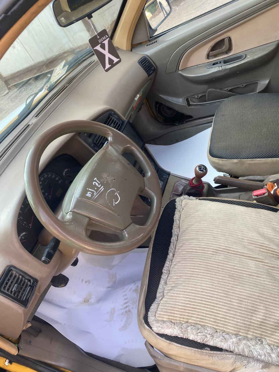 السلام عليكم سياره للبيع بيجو لميس موديل 13 سياره نظيفه بدون ضربه بس بالجاملغ الخلفي بيطخه كير ومحرك وتبريد كله تمام بيها شويه نقوصات تخم تاير جديد باتري جديد هيئه وغرامات مصفره رقم بغداد دولي شاشه كاميرا خلفيه ***********  سعر 35 وبيها مجال للطيبين مكاني بغداد الدوره
هذا الرقم بو واتساب
