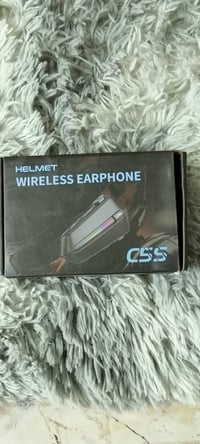 مايكرفون خوذة • خوذة دراجة