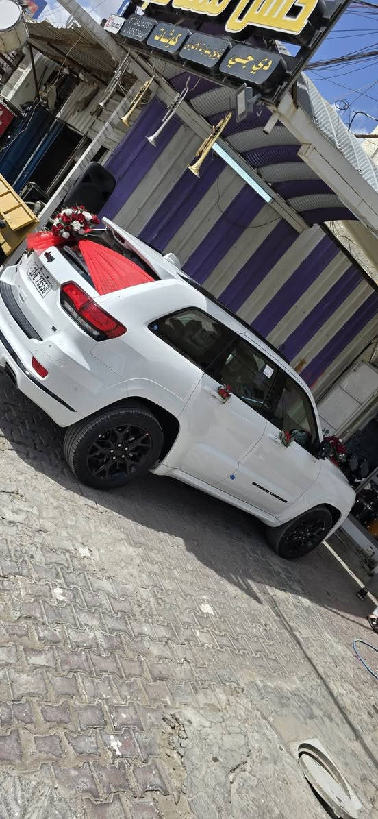 السلام عليكم للبيع جيب اس  ام رادار    S 2022 ( خـليـجـي )
ماشيه 26كيلو متر
فول فول مواصفات فورويل 
السياره كفاله عامه مكفول كير محرك   
 ( وكاله هارلم ) ام الرادار
مكينة  3600 6 سلندر  
 سقف بانوراما 
 كشنات جلد اسود و احمر+ كهرباء + تدفئه + خزن ٣ وضعيات 
 نظام النقطة العمياء 
 ويل حجم 20 بلادي سبورت 
 نضام خاص للطرق الوعرة 
تشغيل عن بعد 
مري كهرباء 
 مرايا متحسسة للضوه العالي 
 بخاخات لتنضيف اللايتات الامامي
 نظام تشغيل واطفاء المحرك اوتماتيكي للتوفير وعدم صرف الوقود عند الايقاف (AUTO START SYSTEM)
وضعيات قيادة التحكم بيهم عن طريق الماوس 
لايت زنون امامي ولد خلفي 
 تخم تاير جديد
اوتو بارك صف سياره تلقائي 
 ستيرن كهرباء + تدفئه ستيرن
بصمه + ريموت كنترول عدد 2 
 حساسات خلفية امامية
داش كام (كامرات ٢) داهوه
اوتوستوب 
بعد هواي مواصفات 
مكان السياره بغداد  بسمي كلش نضيفه سياره 
للاستفسار :*********** 
السعر  خاص
