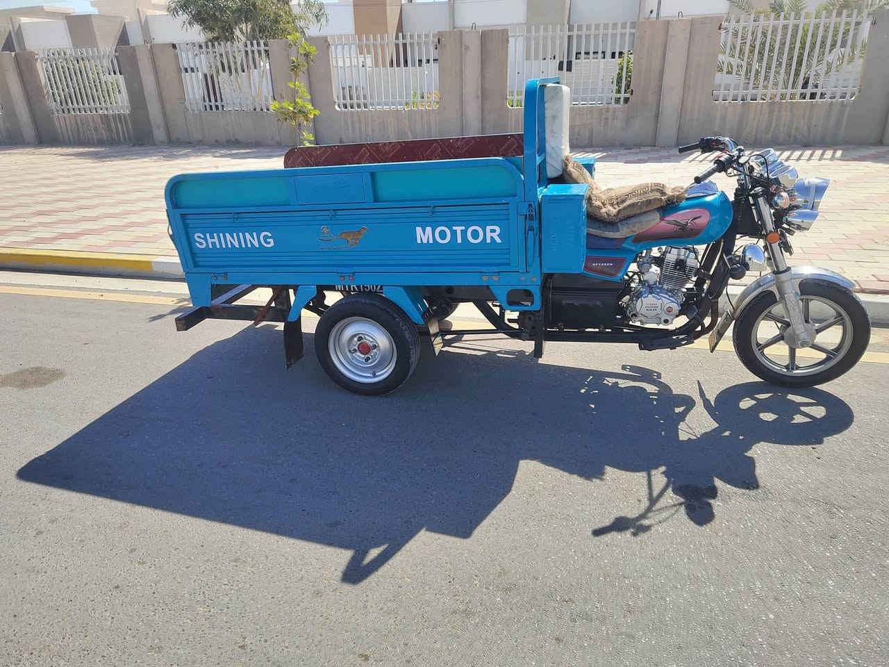 السلام عليكم اخوان ستوته للبيع موديل 2023 لون سمائي معرض النور ييها مكينه جديده 2024 اربع براغي مكفوله كفاله عامه شاصي وركبه اوراق كهربائيات كله شغاله تايرات جدد ستوته بعدهي جديده مال جناي دشبول الكتروني وكيله مكتب حسين ستوته فول مواصفات كامله مكمله امبثري وسماعه مربله وكامله مغلفه خشب واقيات دوسه اوراق باسمي من الوكيل ستوته جاهزه ما عايزه اي شيء مكاني كربلاء الشراي يتصل ‏***********
