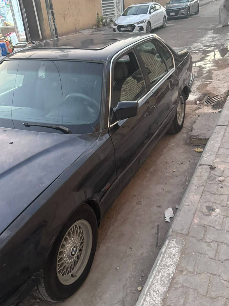 سلام عليكم ......سيارة BMW استيراد خاص للبيع فقط موديل 1994 الحجم 730 ...رقم السيارة انبار باسمي تحويل مباشر السعر 50وبي مجال للشراي  
للاستفسار ع هذا الرقم ***********
مكان السيارة كربلاء -طويريج
