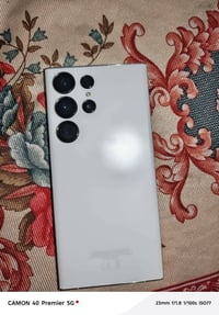 اس 23 الترا • ٥١٢ • شاشة مكسورة