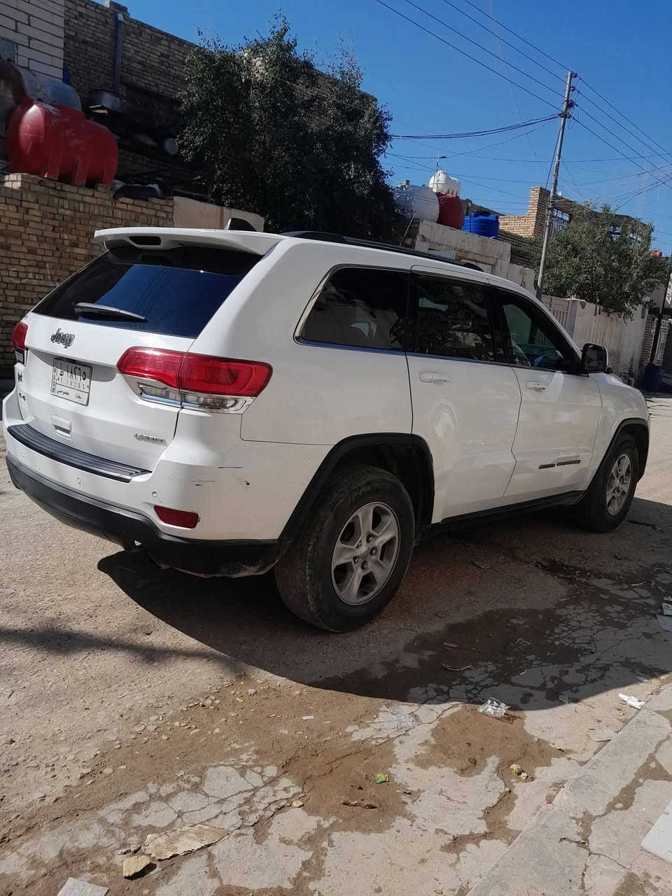 السلام عليكم  للبيع جيب لاريدو مديل 17 بغداد 
محرك 3600 
تو ويل 
كير طياره  8 نمره  
عادي اوتماتيك
نظام سبورت ايكو 
اوتو ستوب توقف ذاتي 
تحكم بالستيرن 
تبريد ثلج 

ادامه عامه عل سياره 
محرك هسه شاده جديد 
نوزل بلك مجول 
كاردن 
راديتر 
حداديه كله جديد 
معوقين صارت حره تحول كبل بأسمك مكان سياره ميسان 
السعر 175 بيه مجال للشراي


**إذا كنت صاحب هذا الإعلان وتريد حذفه لأي سبب، رجاءا أرسل رسالة إلى الدعم الفني**