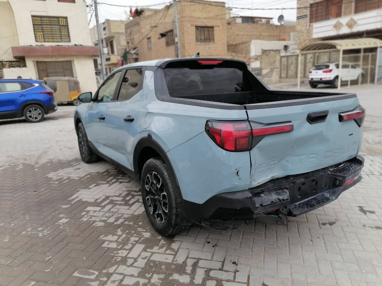 ياالله 
السلام عليكم بيكم سنتا كروز 2024 وارد امريكي 

Hyundai Santa  2024 Green 2.5L 

حجم المكينه : 2500 تيربو

المسافه المقطوعه : 11الف ميل  

الضرر :  باب الحوض والدوسة السيرة  موضح  بالصور

الايرباك : سليم مطاك ولايرباك 

المواصفات

2.بصمه

3. كشن كهرباء 

4. ويل كب 

5.رادارات 360

6.تشغيل عن بعد 

7.لايتات لد 

8. لايتات زنون

9. اشاير بالمري

10. تحكم 

11.كامرة

12.كشنات كهرباء

14.هندبريك بصمه

15.هيترات بالكشنات

السعر : ١٩٠ ورقة

تفاصيل آكثر هذآ رقمي *********** *********** 

مكاني بغداد الحبيبية
