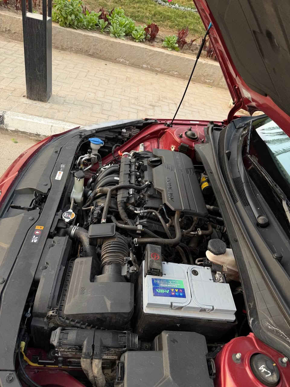 للبيع النترا 2023 
سياره بلاديه على ايدي صارله سنه كلشي بيه بلاد 
سياره ليبل واحد بدون صبغ بيه مكانات بارد 
ماشيه 60 تحويل مباشر محرك 2000 
توقف ذاتي رادار 360 درجه كل جوانب انامي خلفي 
ويل كب جبير تخم تاير جديد 
مكاني بل منصور 
*********** 
السعر 148$ بغداد, العراق
