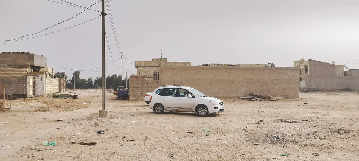 السلام عليكم قطعه للبيع 50 متر ركن الواجهه 5 والنزال 10 حي موظفين الحر خلف المستشفى التركي بالقرب من الحزام الأخظر وحدائق العتبه مقاطعه 39رقم القطعه (39304) رقم صاحب العقار للتواصل المباشر معه ***********
