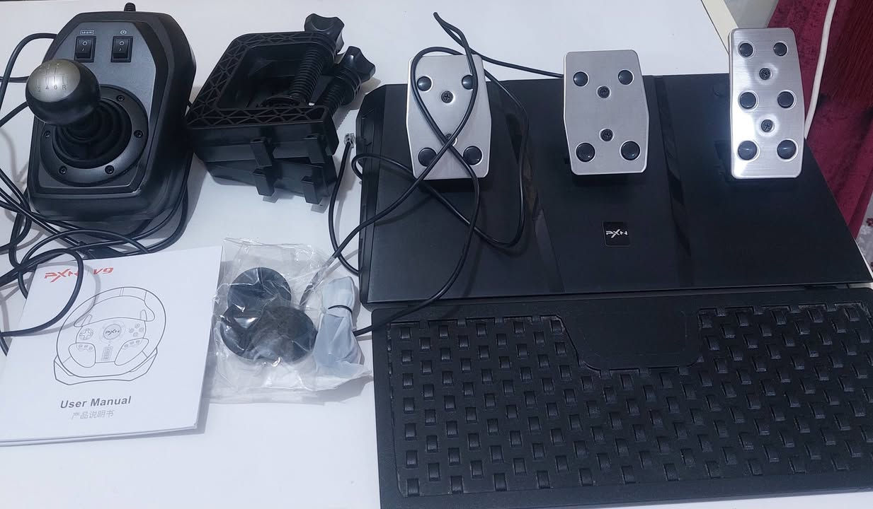 دركسون نوع  9V
السلام عليكم دركسون للبيع 9V كير عادي مستعمل قليل جدا  نظافة  100  مكان بابل السياحي  السعر  125 وبيه مجال بسيط أن شاءالله  شراي اتصل على الأرقام التالي  ***********
