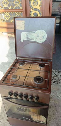 طباخ جديد نضيف البيع شغال جديد كلشي مابي على فحص ب70بي مجال اتصل على ر...