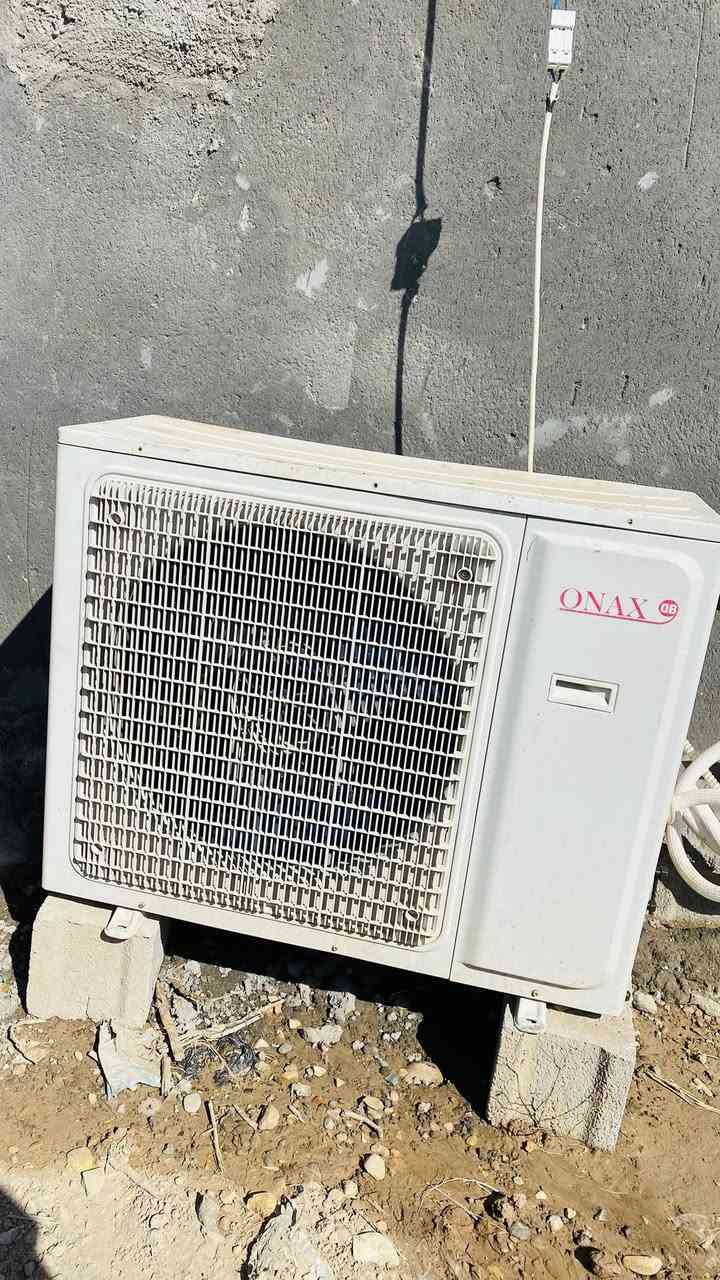 سبلت كنتوري شركه ONAX جهاز نضيف ماداخل تصليح تبريد ثلج السعر 800وبيه مجال العنوان واسط الصويره
***********
