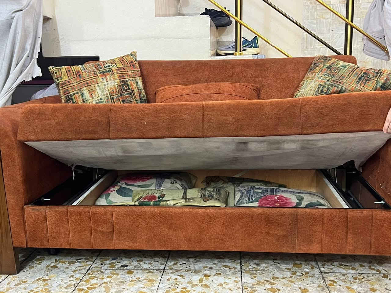 تخم تركي 550 بي مجال
***********
