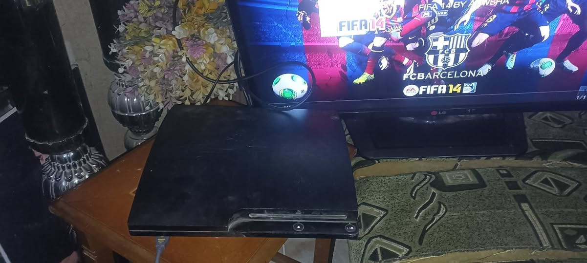 بلي 3 مهكر ويا جوستك والعاب 
سعر ب110 وبي مجال مكاني بغداد


**إذا كنت صاحب هذا الإعلان وتريد حذفه لأي سبب، رجاءا أرسل رسالة إلى الدعم الفني**