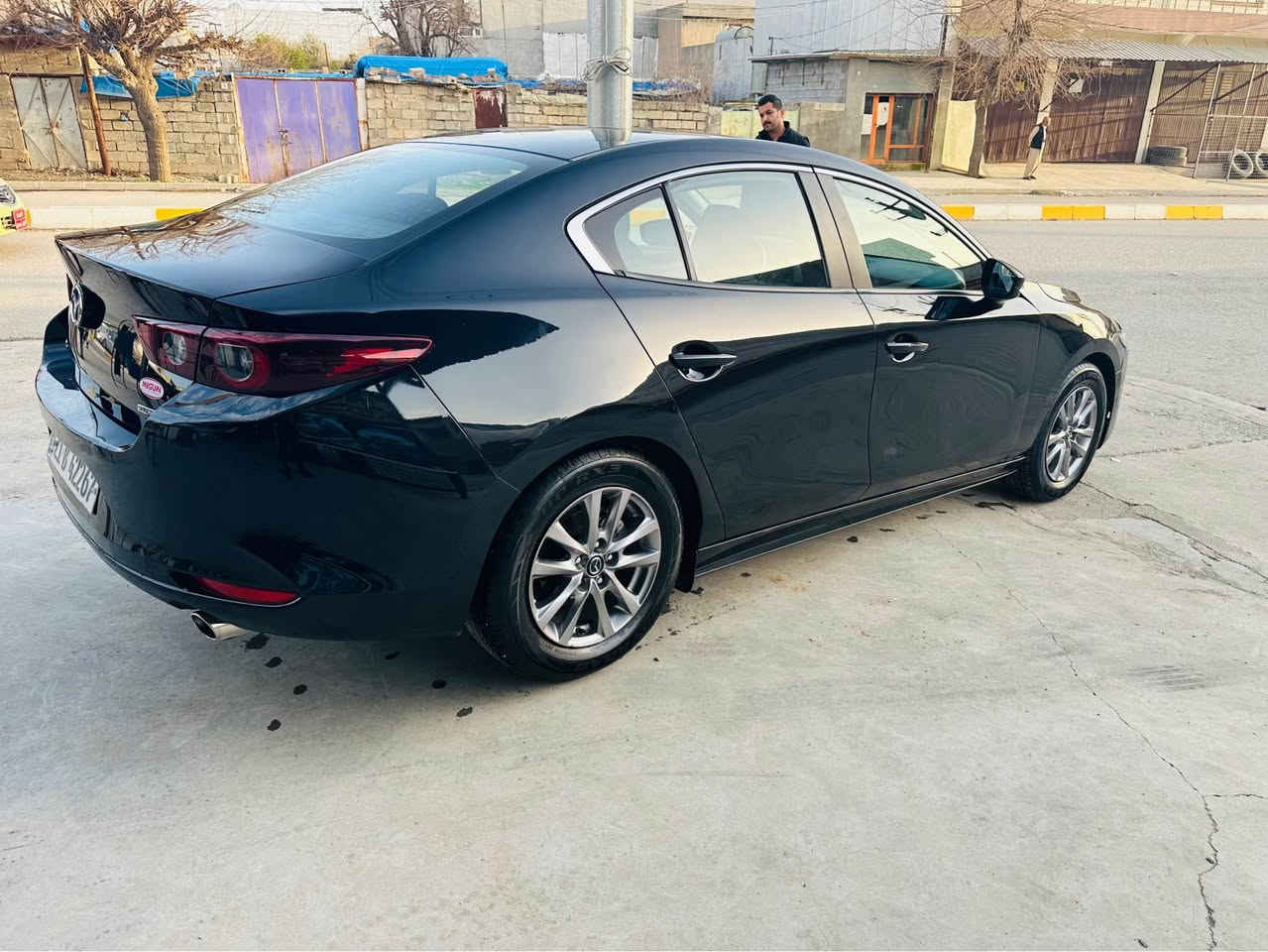 *********** 
مازدای ٣ / ٢٠٢٢ نرخی خوار بازار ڕەقەم سلێمانی
بێ تۆربۆ بێ دەبڵ ئەکسل
ڕادار خەتی جادە
 بەسمە تەحدید سورعە برێک بەسمە
کامێرا حاسە کوشن جلد لایت 
و لید زینۆن ئەوتۆ هۆڵد
بۆ بۆیاخ ڕەسمی سۆنەرم داناوە
ژمارەی شانسی👇
JM1BPAAL6N1503360
138 گەلاو معامەلە
0772 784 9494 السليمانية, العراق
