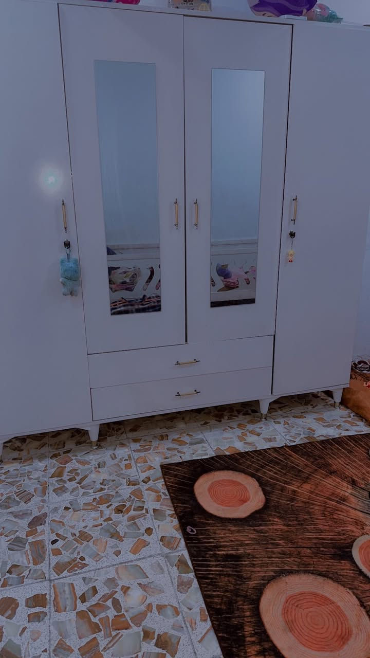 السلام عليكم أغراض للبيع كنتور تركي تكمه 4 باب 200 جربايه طفل حديد مع دوشك 40 جرابي عدد 2 مع دواشك وحده 25 الف قنفه مقعدين اخت جديده 60 عنوان بغداد السيديه


**إذا كنت صاحب هذا الإعلان وتريد حذفه لأي سبب، رجاءا أرسل رسالة إلى الدعم الفني**