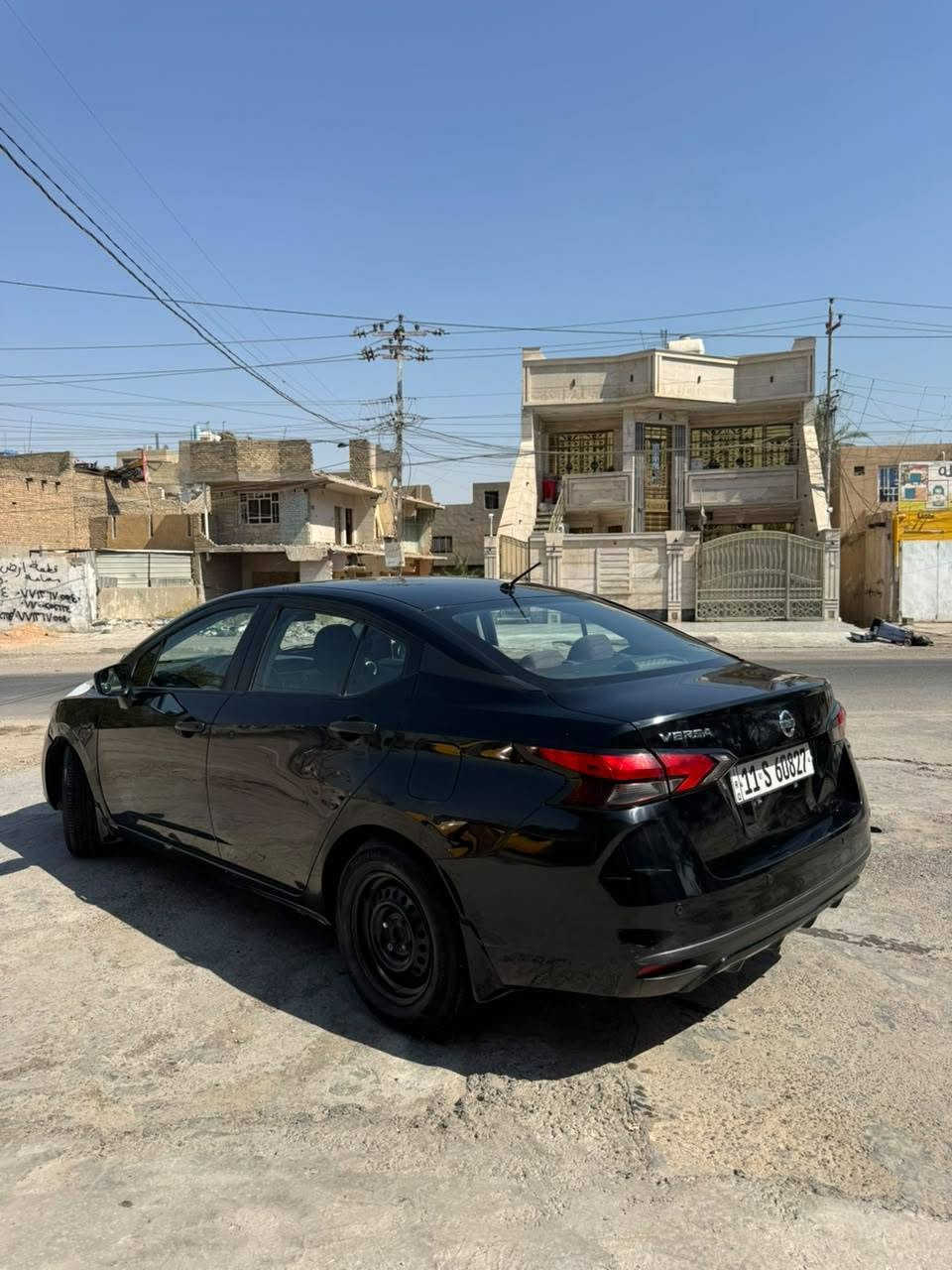 سلام عليكم ورحمه الله وبركاته 
نيسان فيرزا 2021 امريكي مواصفات :SV
حادثها بنيد وجاملغ السايق بدون لا شواصي ولا لغودة وممبدلهن بيها شي على حطتها وقبل فترة البنيد نفتح وع قمارة صار بيها رصعة وعايفها  وطخات كما موضع في الصور مداخلة تعمير ولا صبغ نفس الي ب صور 
مكينة نظيفة ناعمة تبريد ثلج منظومة جديدة صدر جديد تخم تاير جديد 
⛔السعر 80 وعليها غرامة 10 اوراق تنخصم من سعرها وسيارة معوقين بعد سنة ونص صير حرة  ⛔
📞 *********** ممتواجد ع فيس فقط هاتف
مكاني بلديات
