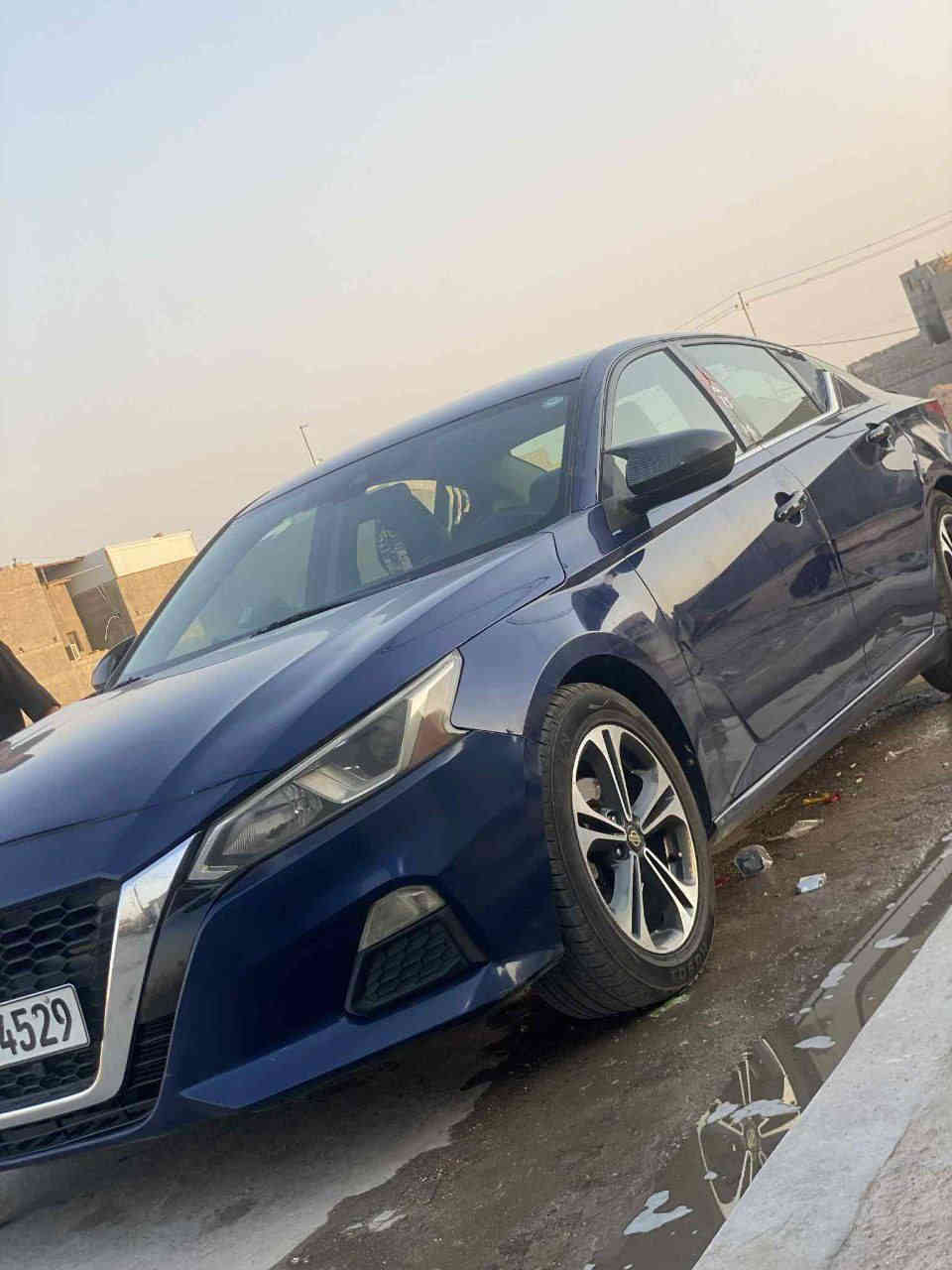 سلام عليكم نيسان التيمه 21 سياره فول عده فتحه رقم اربيل تحويل ثاني يوم سياره بيه 3 قطع جملغين وبنيذ بدون دوخل وتبديل بيه مكانين بارد سعر 135 وبيه مجال او مراوس  ***********
