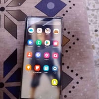 الترا نوت 20 بس الكامره الماميه متوقفه والباقي كلشي مكفول البكان بغداد...