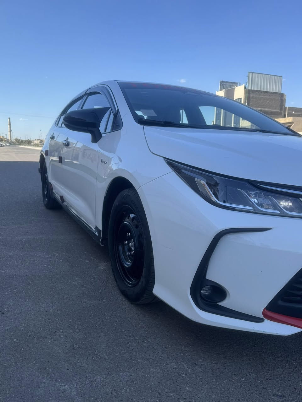 السلام عليكم من رخصه الادمن المحترم

كورلا 2025 هايبرد الشكل الخليجي 

 ماشيه 8,000km 

فول مواصفات 

كشنات جلد 

سلايد روف

بصمه 

فور دسك 

ابل كار بلاي

اوتو هولد 

اشاير بالمري 

مري كهرباء 

داخل جلد تحكمات ستيرن 

كت رياضي اسود الله شاهد السياره جديده ومصروف عليها 

ضمان معرض باركود 

السعر 157$ وبيها مجال للشراي للاستفسار الاتصال 

***********
