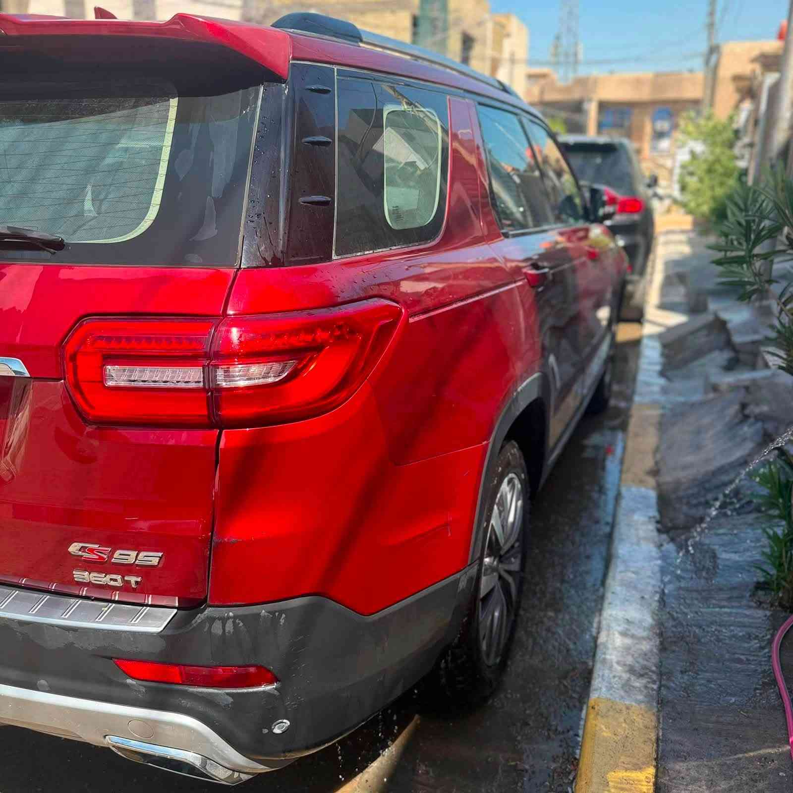 🚘 للبيع | شانجان CS95 موديل 2019 | فل أوبشن | 7 ركاب 🚘
فرصة مميزة لامتلاك سيارة عائلية فاخرة بمواصفات متكاملة تجمع بين القوة، الراحة، والتقنيات الحديثة.

🔹 النوع: شانجان CS95
🔹 الموديل: 2019
🔹 رقم السيارة: أربيل
🔹 الموقع: بغداد – الدورة
🔹 السعة: 7 ركاب
🔹 المسافة المقطوعة: 145000 كم

⭐ المواصفات:
✅ فل أوبشن (أعلى فئة)
✅ حساسات أمامية وخلفية
✅ رادار أمامي
✅ نظام المحافظة على المسار
✅ فتحة سقف (Sunroof)
✅ تبريد ثلاثي للمقاعد
✅ مكيف ثلج
✅ شاشة وكاميرات وأنظمة أمان متطورة
✅ استخدام شخصي
✅ حالة ممتازة ونظيفة جدًا
✅ جاهزة للاستخدام 

💰 السعر المطلوب:147 ورقة@
🤝 يوجد مجال بسيط للتفاوض مع المشتري الجاد فقط.
ممكن مراوس رقم سليمانيه سنوية بأسمي 

📞 للاستفسار والمعاينة:
***********

🌟 سيارة عائلية فاخرة، واسعة، قوية، ومناسبة للاستخدام اليومي والسفر، وتوفر أعلى مستويات الراحة والأمان. فرصة لا تُعوَّض بسعر منافس.

#للبيع #شانجان_CS95 #Changan #CS95 #موديل_2022 #فل_أوبشن #بغداد #الدورة #رقم_أربيل #سيارات_العراق #SUV #سيارة_عائلية

