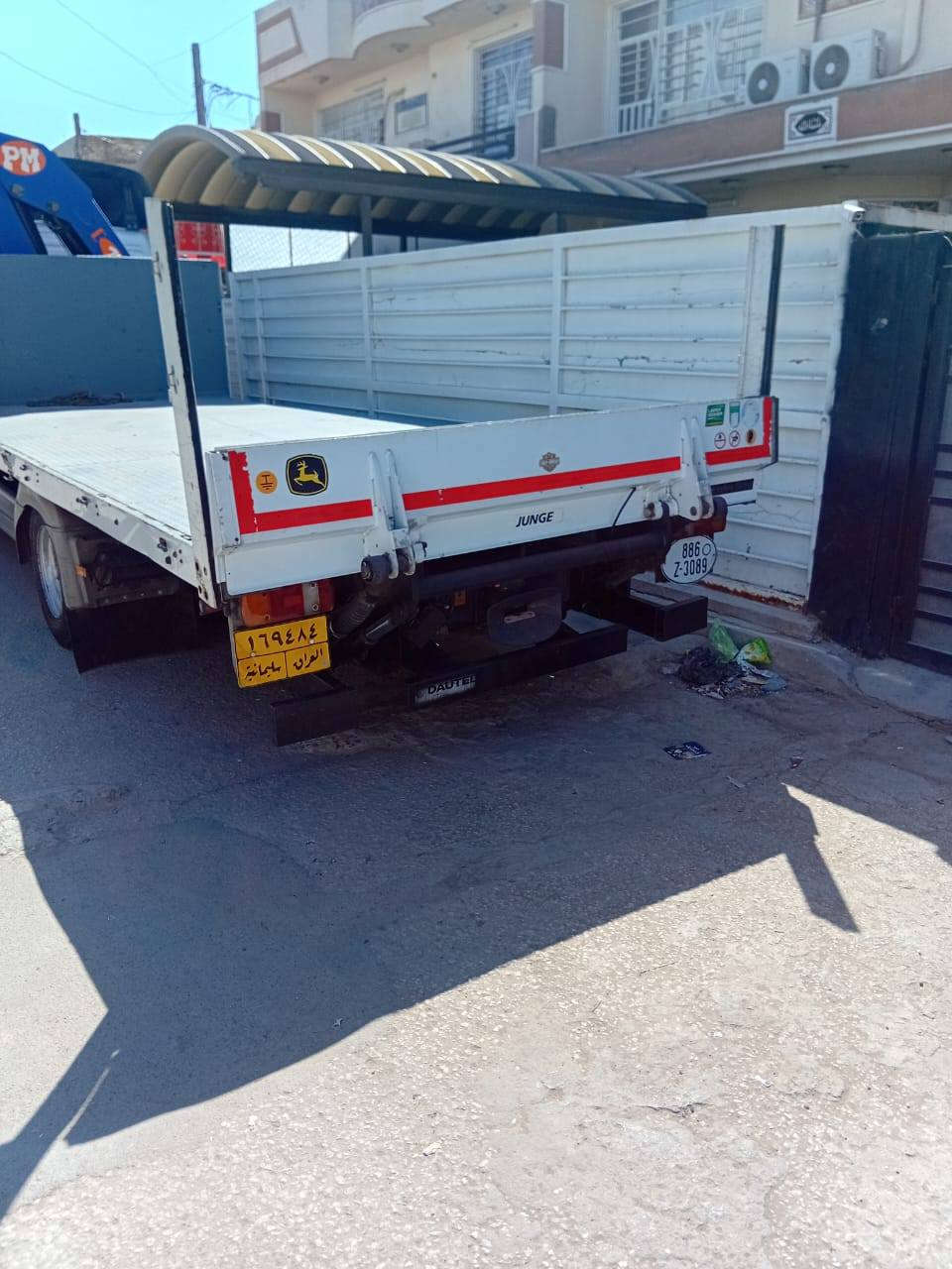 سلام عليكم أتيكو موديل 2012 دمعه حجم 1224كرين طول الشاصي سبعه وربع سياره جديده ومكفوله داخل جديد جوبلس خلفي محرك كير اكسل كفاله شرط كرين اصفاح والباب جك موجودات جدد بافندر مديل كرين 2005 شرط مكفول للستفسار اتصل على الارقام ***********/***********
