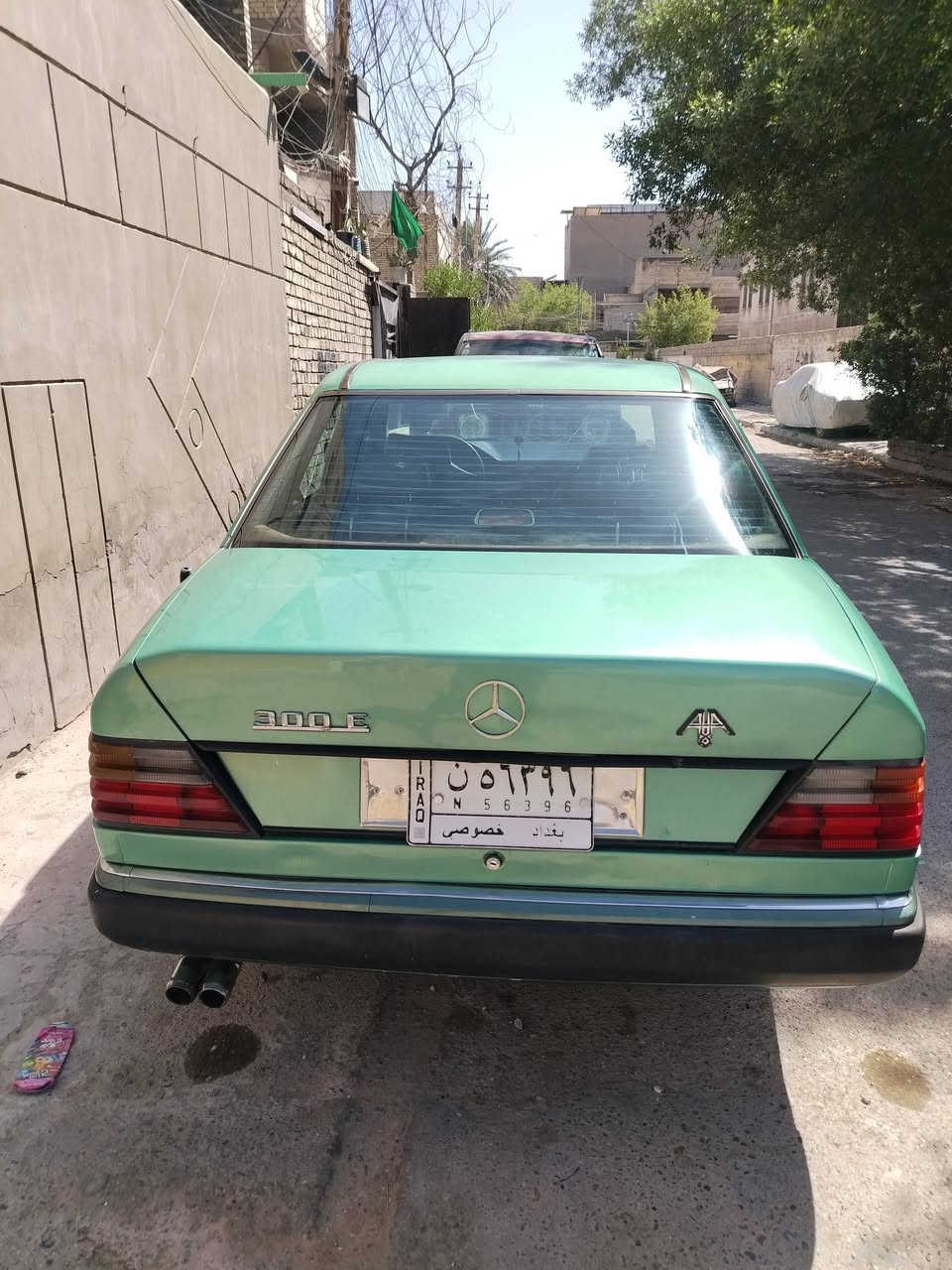 السلام عليكم ابيع اغراض مرسيدس بس اللي منشور بالصور وبيها تخم لايت مع السكنات مع البقلايت للبيع
مكان بغداد ***********
