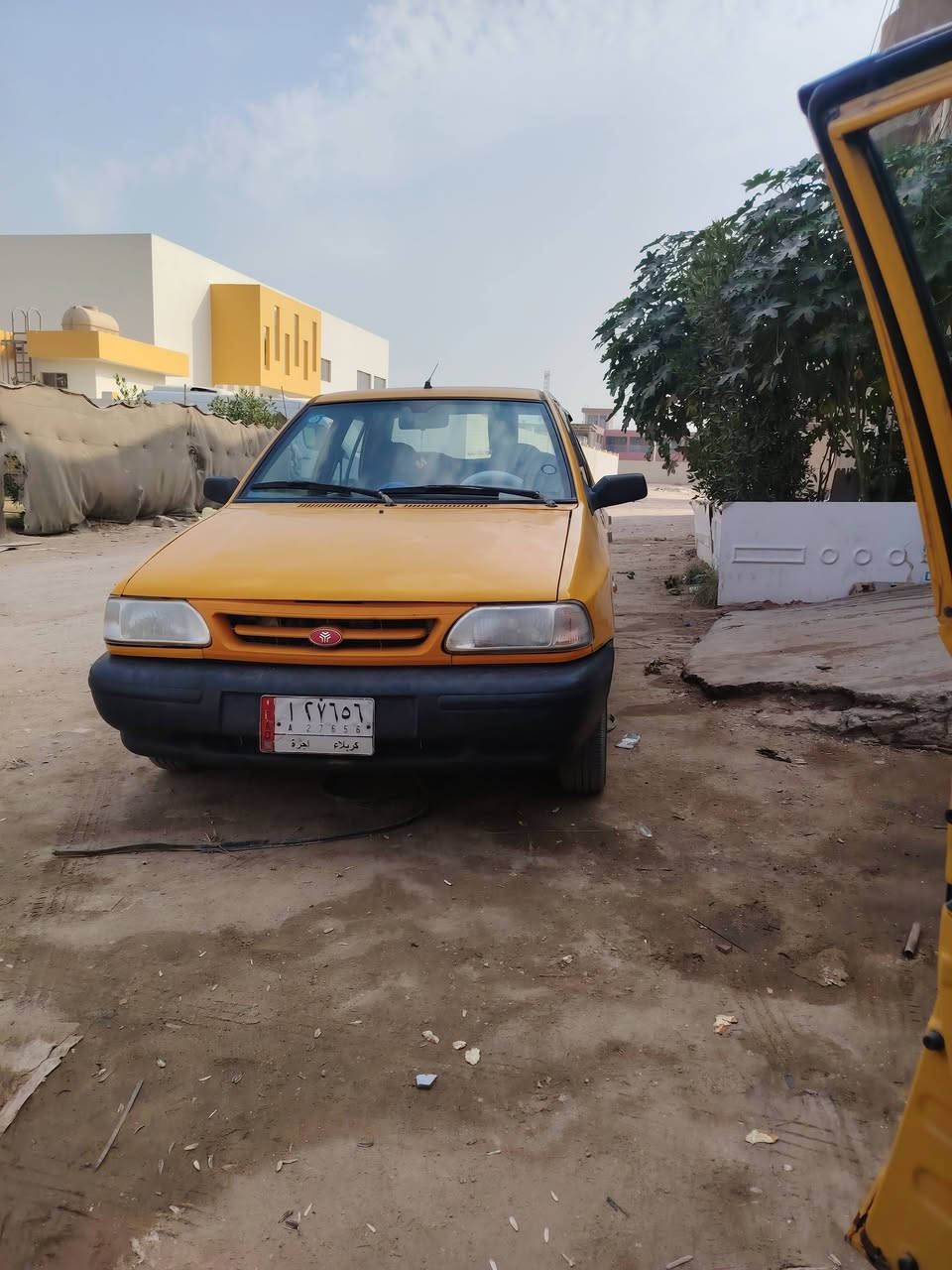 سلام عليكم سايبه لبيع موديل 2018
بيه جاملق مبدل وبيه صبغ بل بنيد. رقم كربلاء مكانه كربلاء سنويه ل 2028. 
***********
