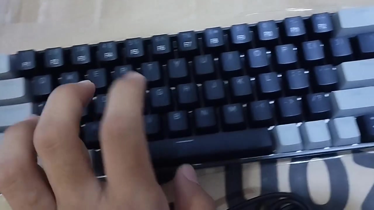 كيبورت ميكانيكي 🔥🔥🔥


**إذا كنت صاحب هذا الإعلان وتريد حذفه لأي سبب، رجاءا أرسل رسالة إلى الدعم الفني**