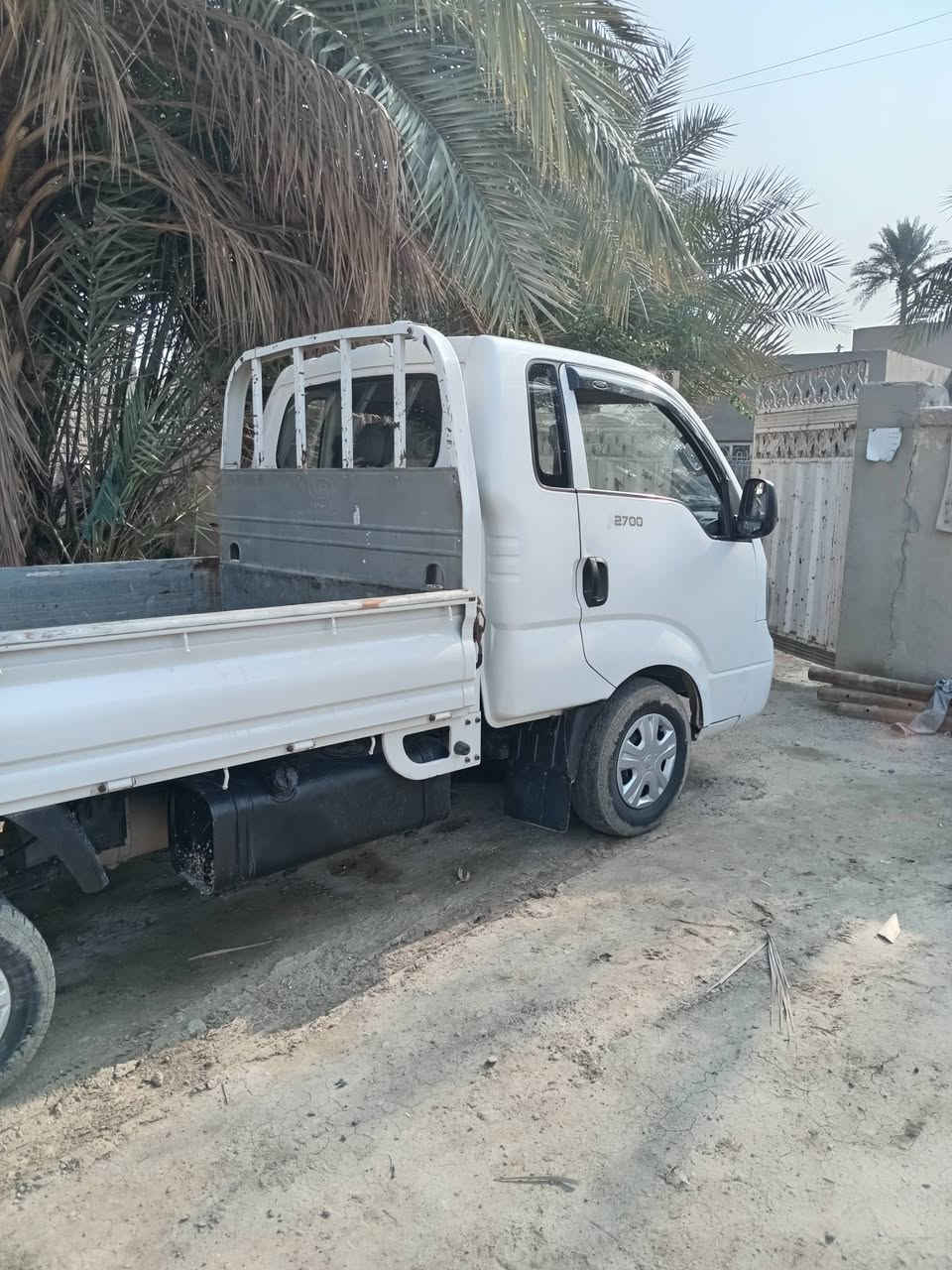 للبيع كيا حمل موديل ١٤ رقم قادسيه سنويه @٢٩ م ***********
