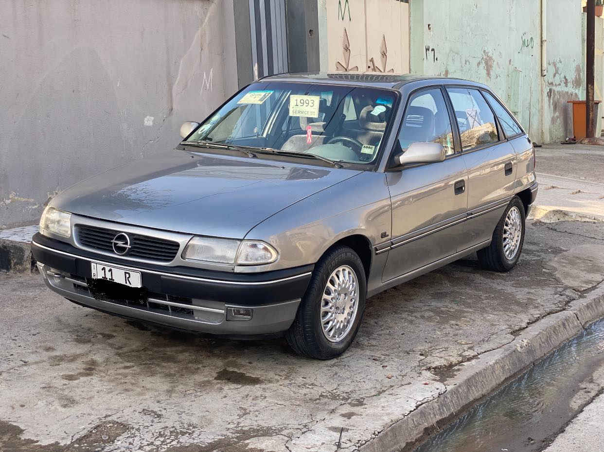 سلام عليكم
لبيع اوبل استرا وارد ياباني 
موديل 93
رقم بغداد اجنبي مشروع وطني شرعي بلموصل
كابون بانزين ماستر
كير توماتيك شرط
محرك حجم 20 شرط
تبريد.❄️ بي نقص ماشغال
بريك ABS+بور 
قفل مركزي ريموند 
اربع تكوات دبل رون 
شاشة اعطال
سستم سماعات مسجل جديد Bluetooth 
بدون ضرر دوائر مامصلح 
بخ  جماليه سقف مع جامرلغات خلفي  اثر تقحيل 
السعر (55) بي مجال بسيط استفسار اكثر اتصل ***********￼￼ ￼￼
