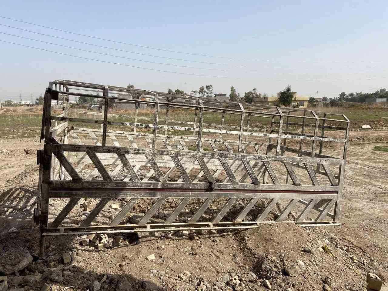 محجر مع القفص  كنتر للبيع الطول 4.5 السعر 750 الف في بغداد موبايل ***********
