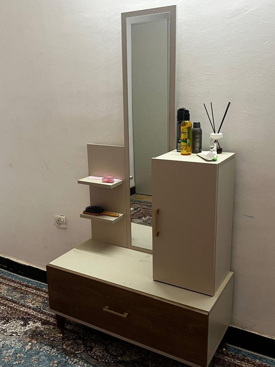 غراض البيع


**إذا كنت صاحب هذا الإعلان وتريد حذفه لأي سبب، رجاءا أرسل رسالة إلى الدعم الفني**