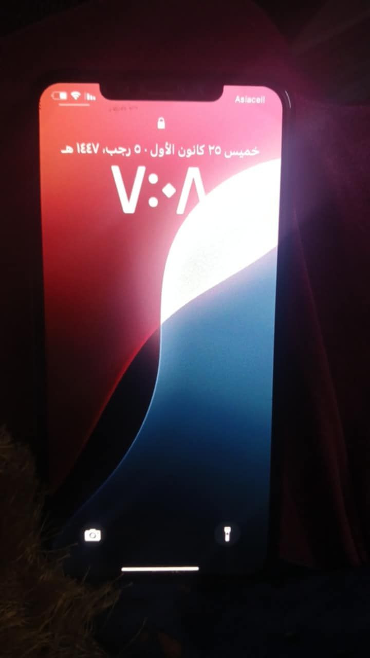 للبيع ايفون 11 برو ماكس نضيف شراي اتصل مكلف بالنشر ***********
