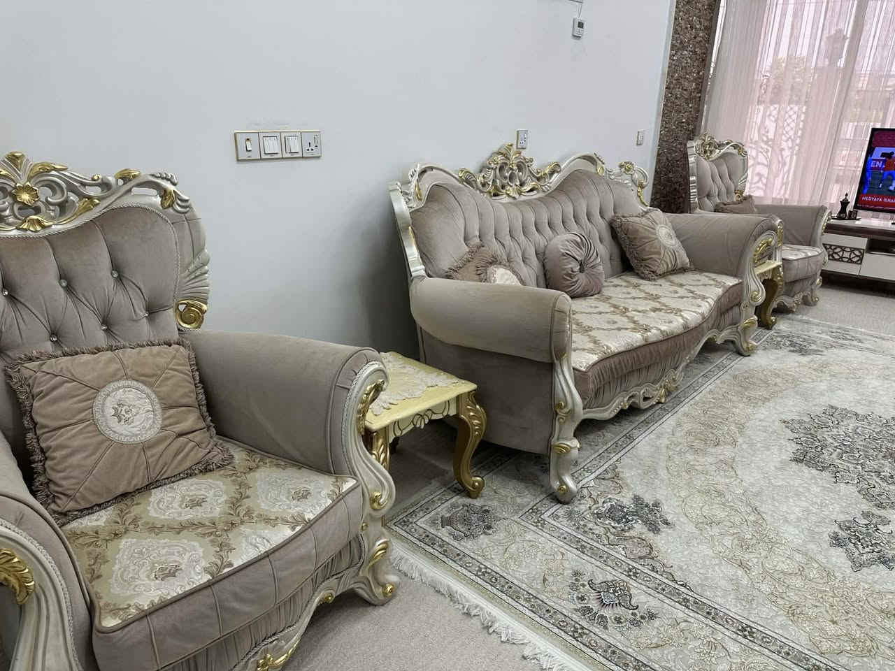 هاورييان ئه م تاخم قه نه فه   له گه ل ميزه كان بؤفرؤشتن شوين هه ولير گه ره كي راستي ***********
