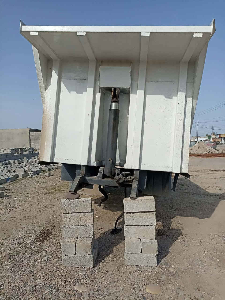 السلام عليكم
يوجد 
بودي قلاب تك مايلر 8 ملم 

كامل+جك حاسبه اربع قطع 

للاستفسار ***********
