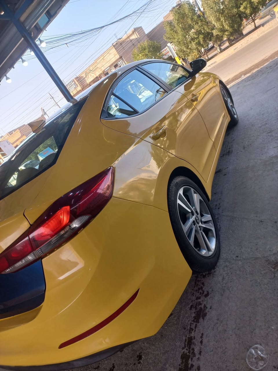 للبيع النترا 2017
حادثها بل المنشور 
رقم بغداد مشروع وطني 
مكينه 2000 
كير ايتي 
السعر 115
لاستفسار ***********
