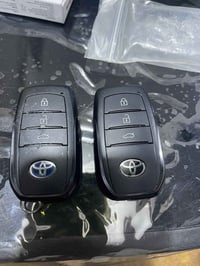 إسلام عليكم للبيع بصمتين مال كورلا هايبرد أصليات مامستعملات 0772861664...