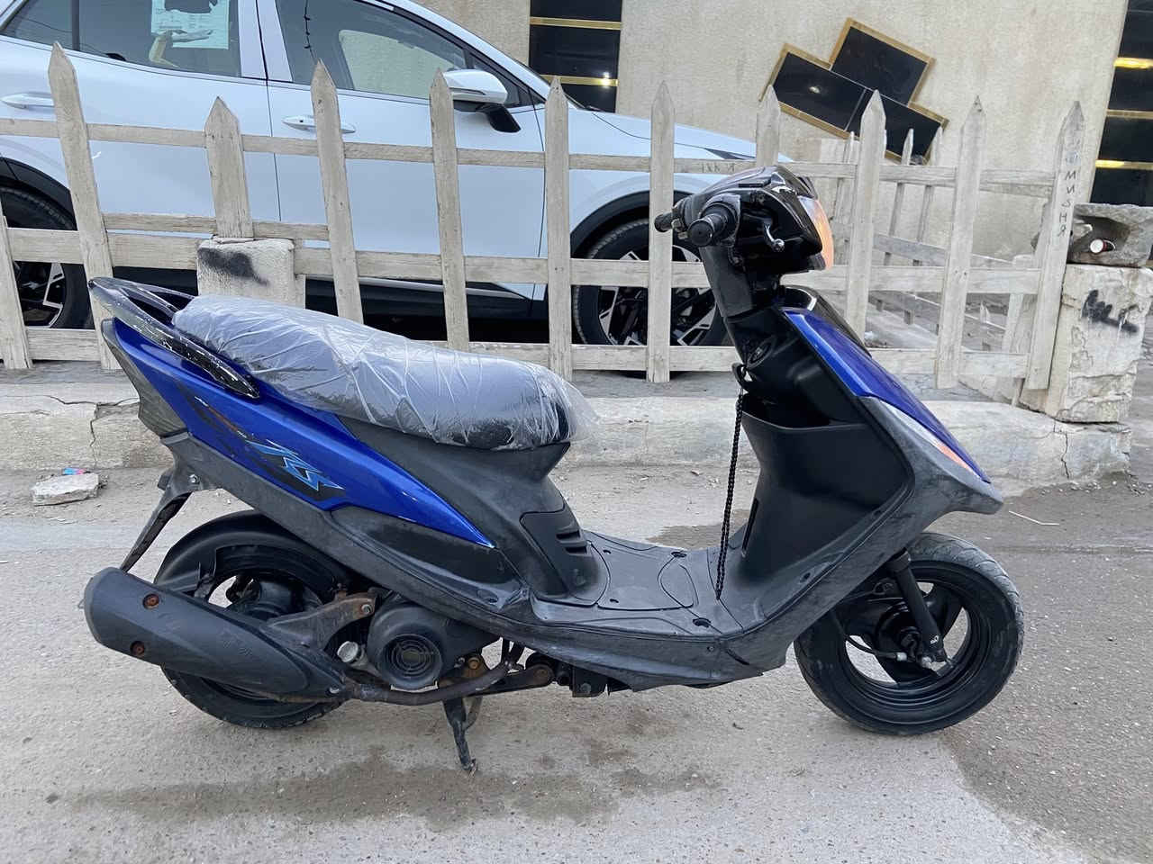 لسلام عليكم ماكس عدله للبيع
دراجه بلاديه   كهربايات كلها شغاله 

سلف وهندر نكره   شلعه ومعدل 

لسعر ((600)) وبيها مجال قليل لعنوان بغداد 

حي لبتول ***********
