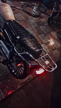 شباب سونك موديل 25للبيع دراجه برغي نقص مابيهه واوراق موجوده سعرهه 650م...