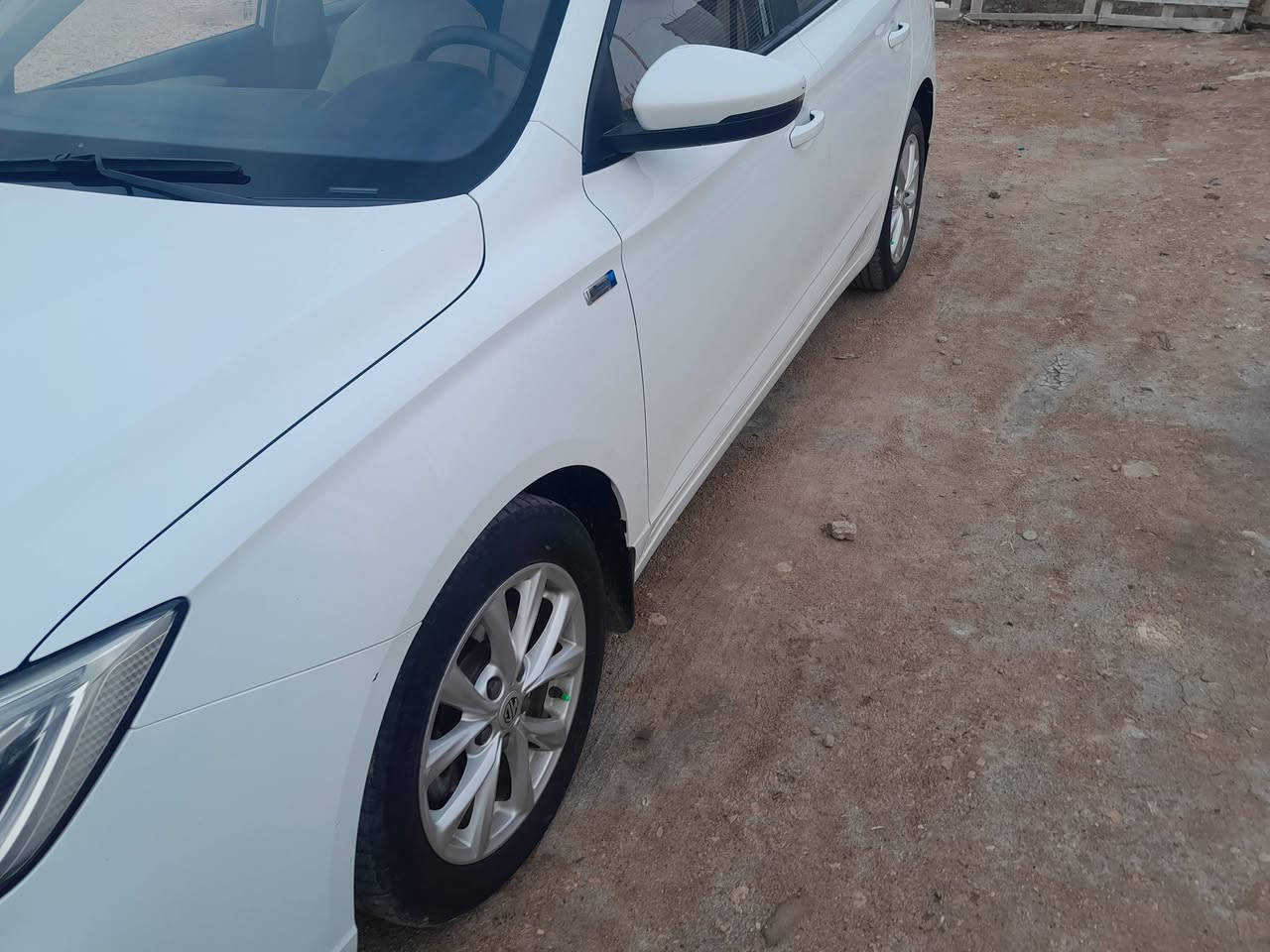 سيارة MG للبيع 
موديل ٢٢ معوقين وكالة عامة مكفولة كفالة عامه ماعدة اشبر بالجاملغ الأيمن الأمامي السعر ٩٢ وبيها مجال 
للستفسار على الرقم الهاتف ***********
