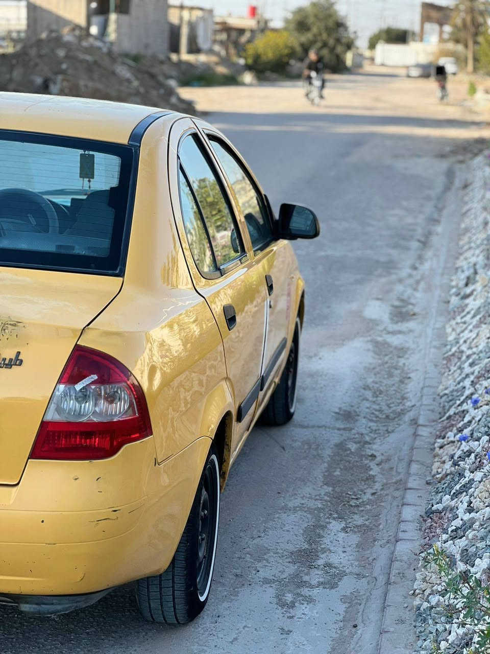 السلام عليكم 
طيبه ٢٠١٥ رقم بغداد مصفره هيئه وغرامات سنويه ٢٨ شرط التحويل سياره جاهزه كير ومحرك كفاله حدادين جديده تخم تأير جديد مكفوله من الضربه بيها صبغ شبر بجاملغ الخلفي العنوان بابل قرب سيطرت الاثار السعر ٣٤
***********
