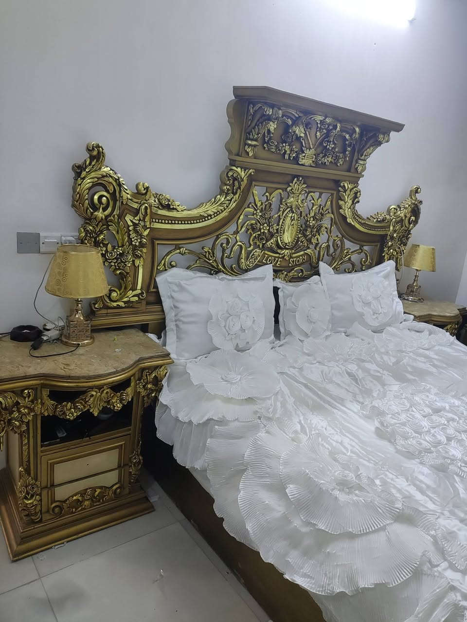 سلام عليكم غرفه مصري درجه اولى زان 
مكاني بغداد منطقه الانتصار سعر  مليون ونص  
***********
