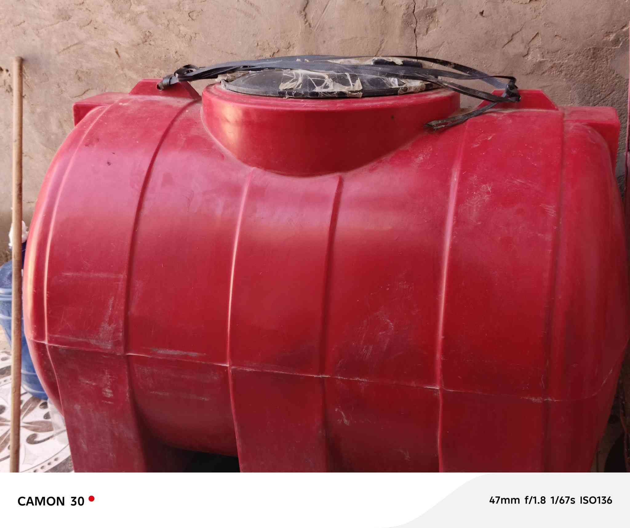 تانكي مامستعمل فقط 10تيام بعده جديد كلشي مابيي لبيع ب30قفل مكان ناصرية مركز


**إذا كنت صاحب هذا الإعلان وتريد حذفه لأي سبب، رجاءا أرسل رسالة إلى الدعم الفني**