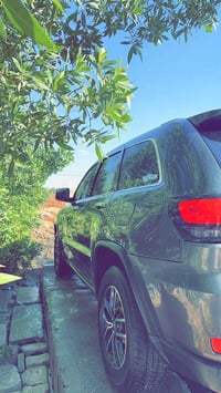 جراند شيروكي لمتد • ٢٠١٥ • ١٦٠ الف كم